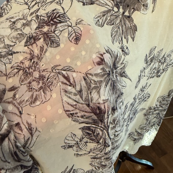 Maurices Ivory  Floral Kimono - Picture 7 of 9